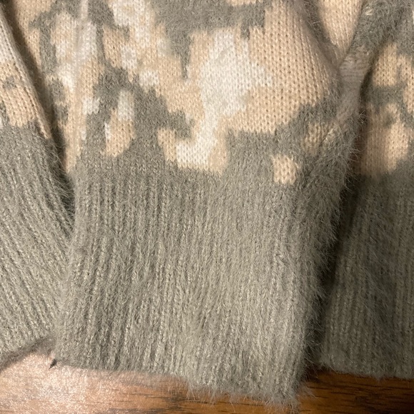 FRNCH Women’s Sweater - Picture 2 of 4